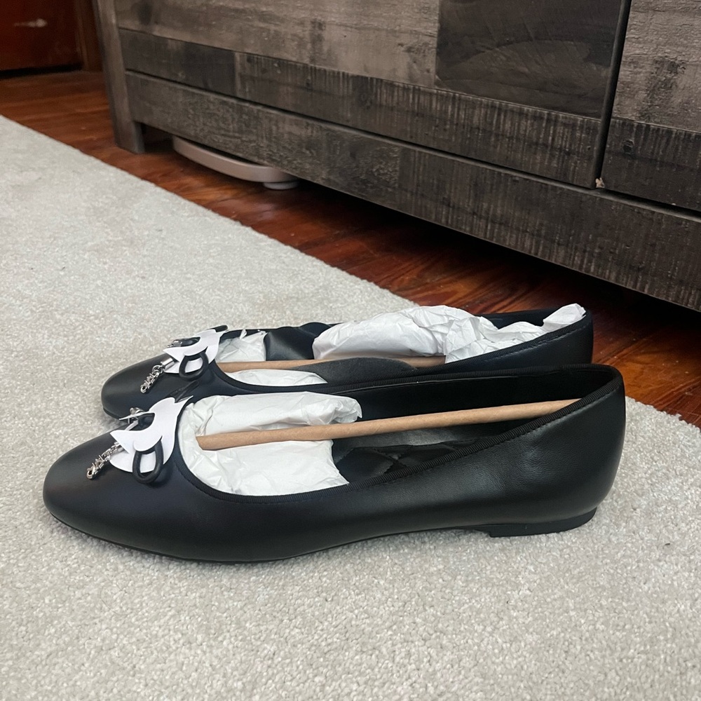 Michael Kors Black Leather Flats - Brand New in Box